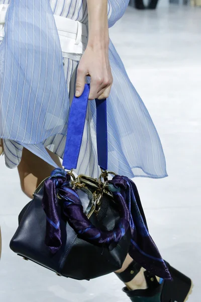 Look 26